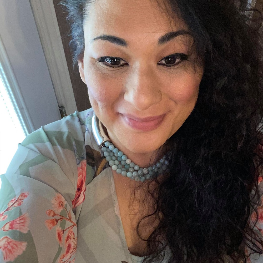 Meet your Posher, Daniela